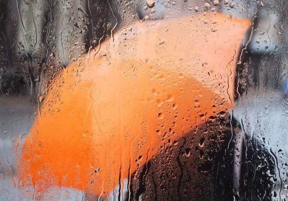 بارش باران صبحگاهی هوای آلوده مشهد را به «سالم» تبدیل کرد