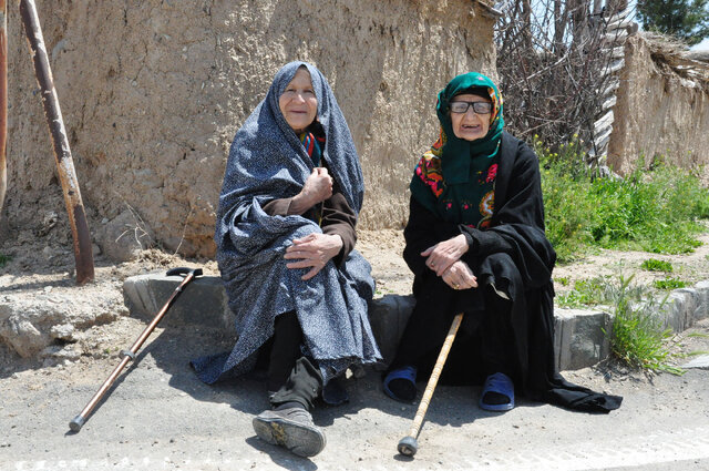 کاشمر در آستانه گذر جمعیتی تاریخی از جوانی به سالمندی